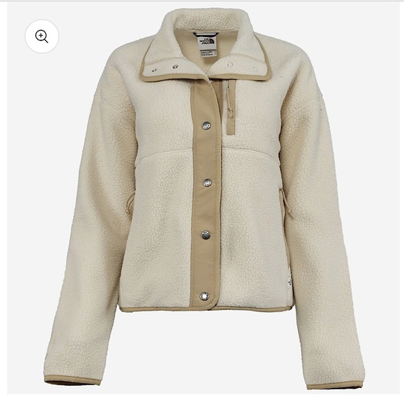 The North Face Jackets & Blazers - NWT The North Face Women's Cragmont Fleece Jacket - Size XS